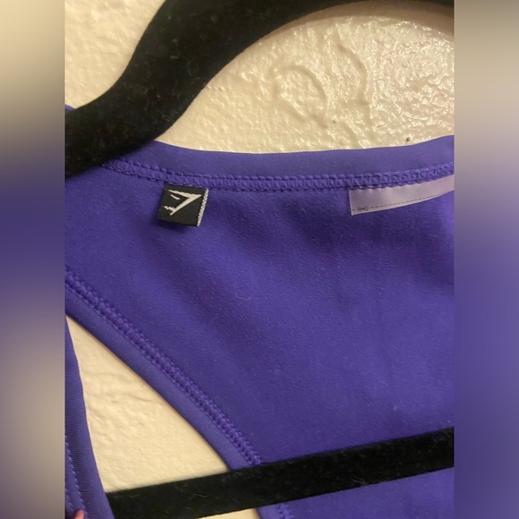 Gymshark top - Picture 5 of 11